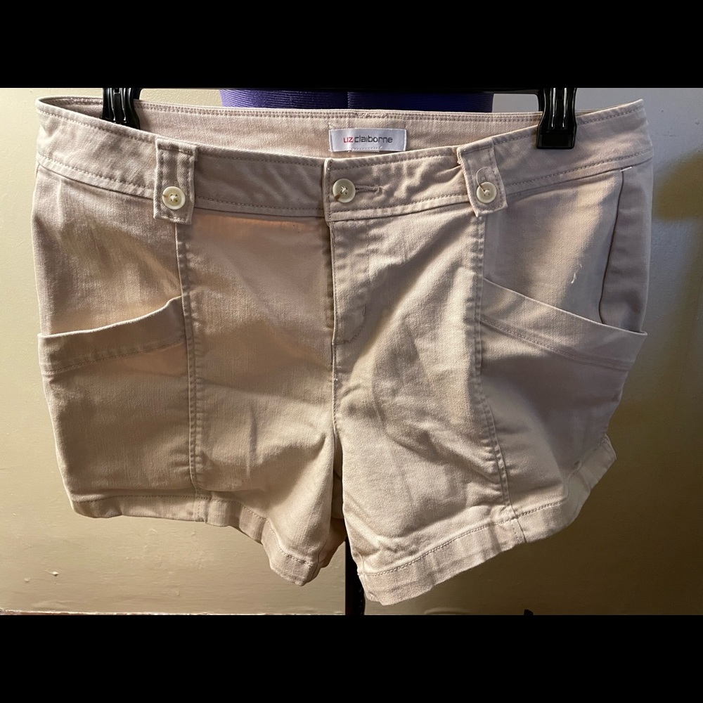 Khaki shorts, like new.
